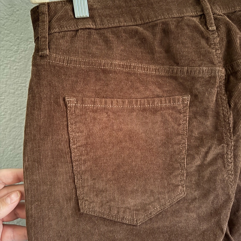 Old Navy Higher High-Rise Flare Corduroy Pants, brown, 14 Tall - Picture 5 of 9